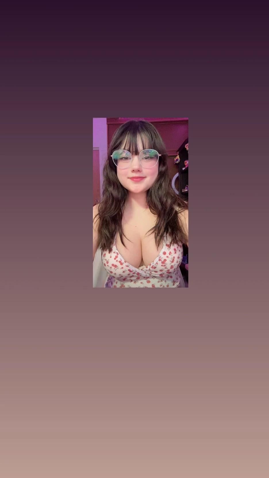 Sarah thumbnail