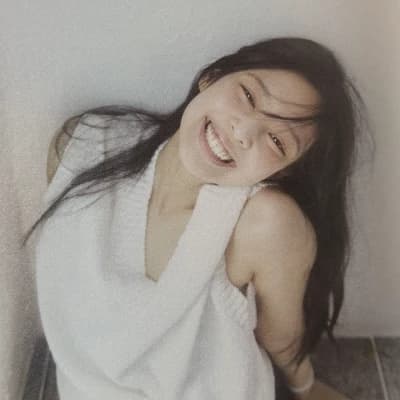 Jennie - wifey  thumbnail