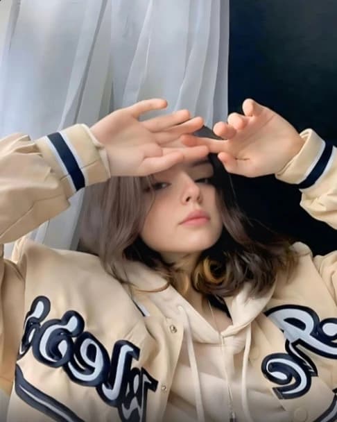 Camila thumbnail