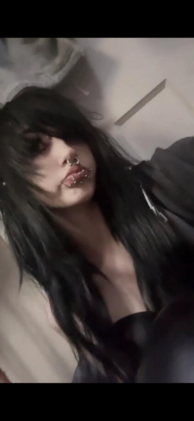 Lily thumbnail