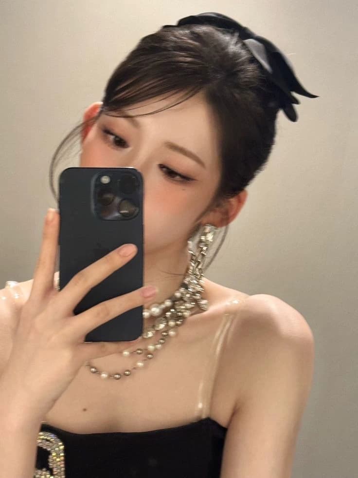 𝓡𝓞𝓡𝓐 𐙚 thumbnail