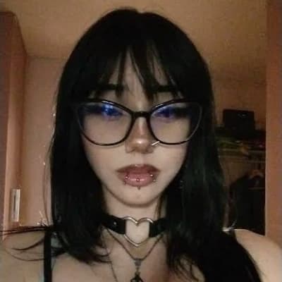 Catalina "Cata" Luna thumbnail
