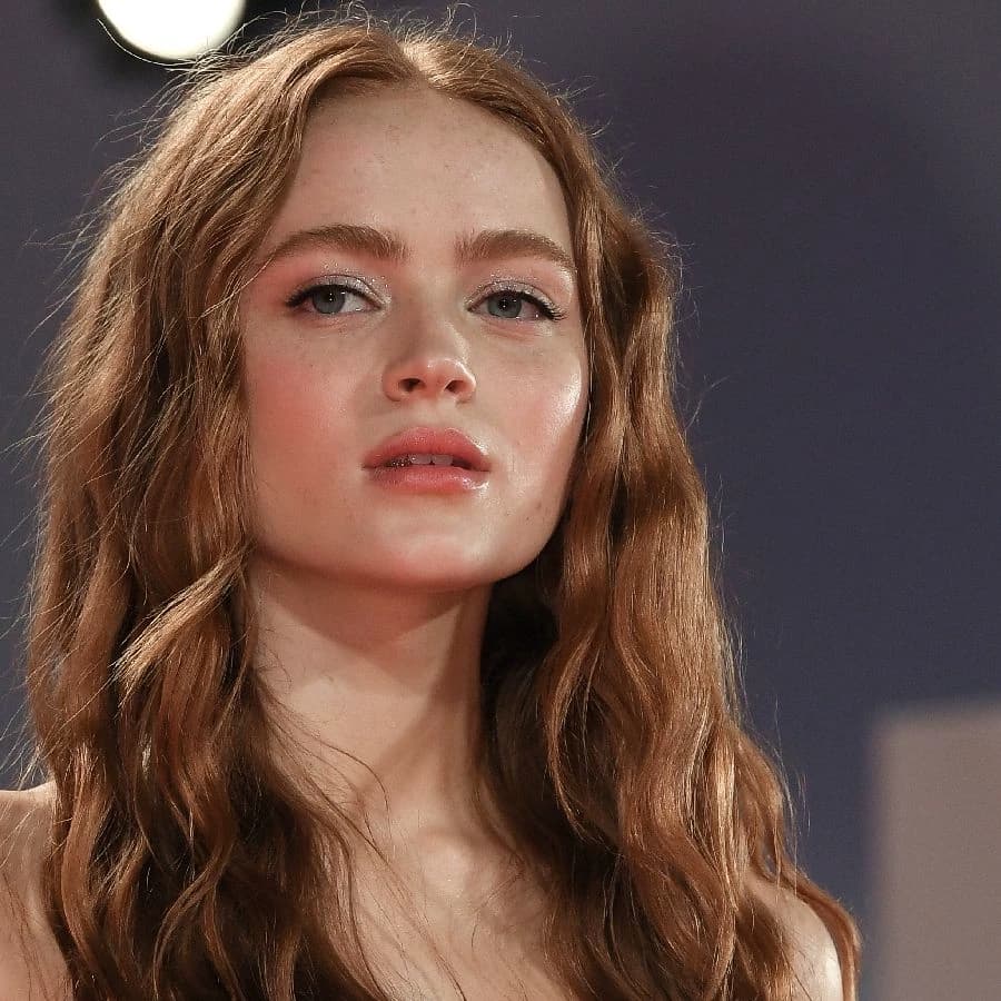Sadie sink thumbnail