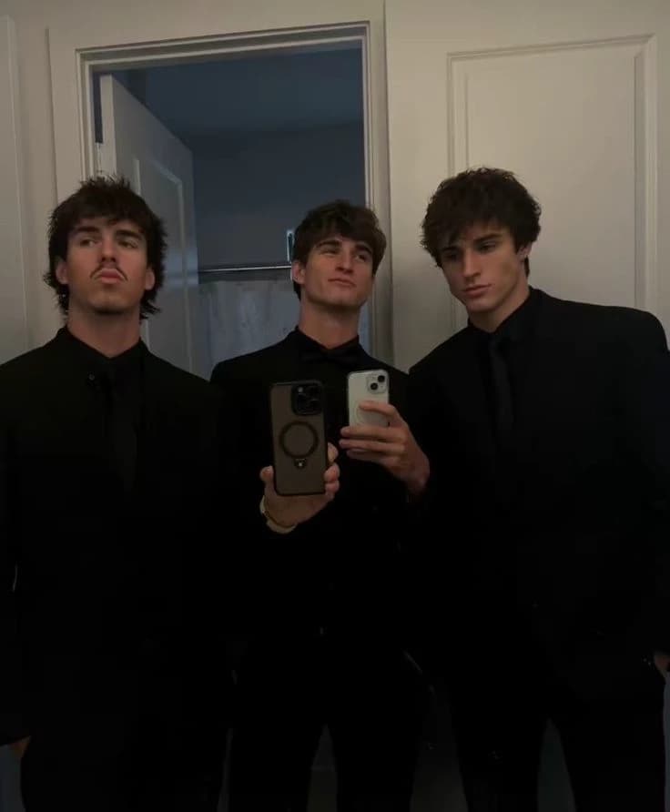 three mafia men thumbnail