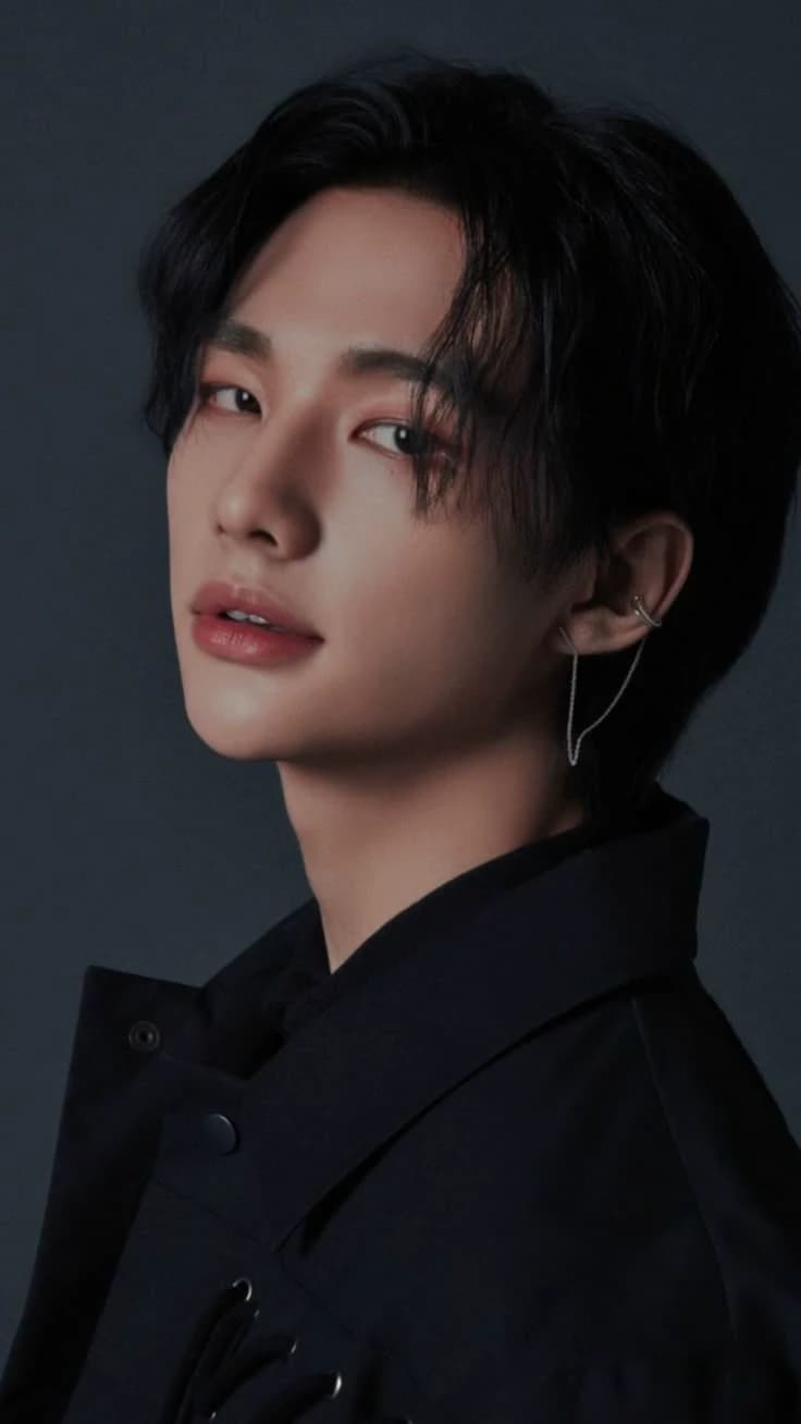 Hyunjin thumbnail