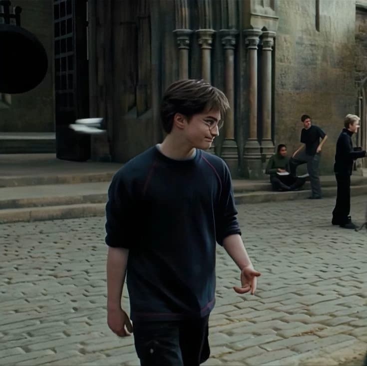 harry potter. thumbnail