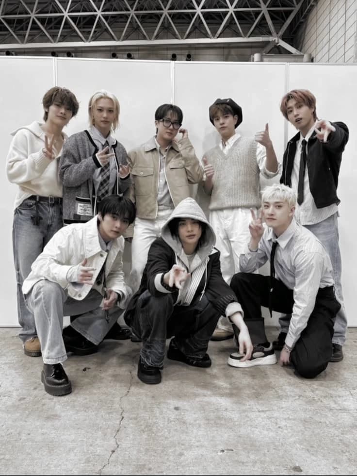 Skz thumbnail