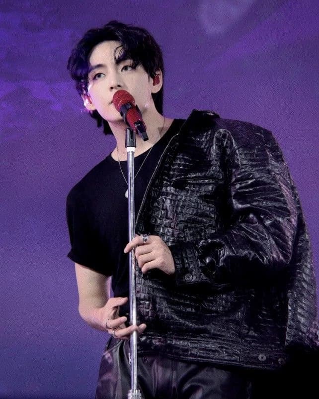 Kim taehyung thumbnail