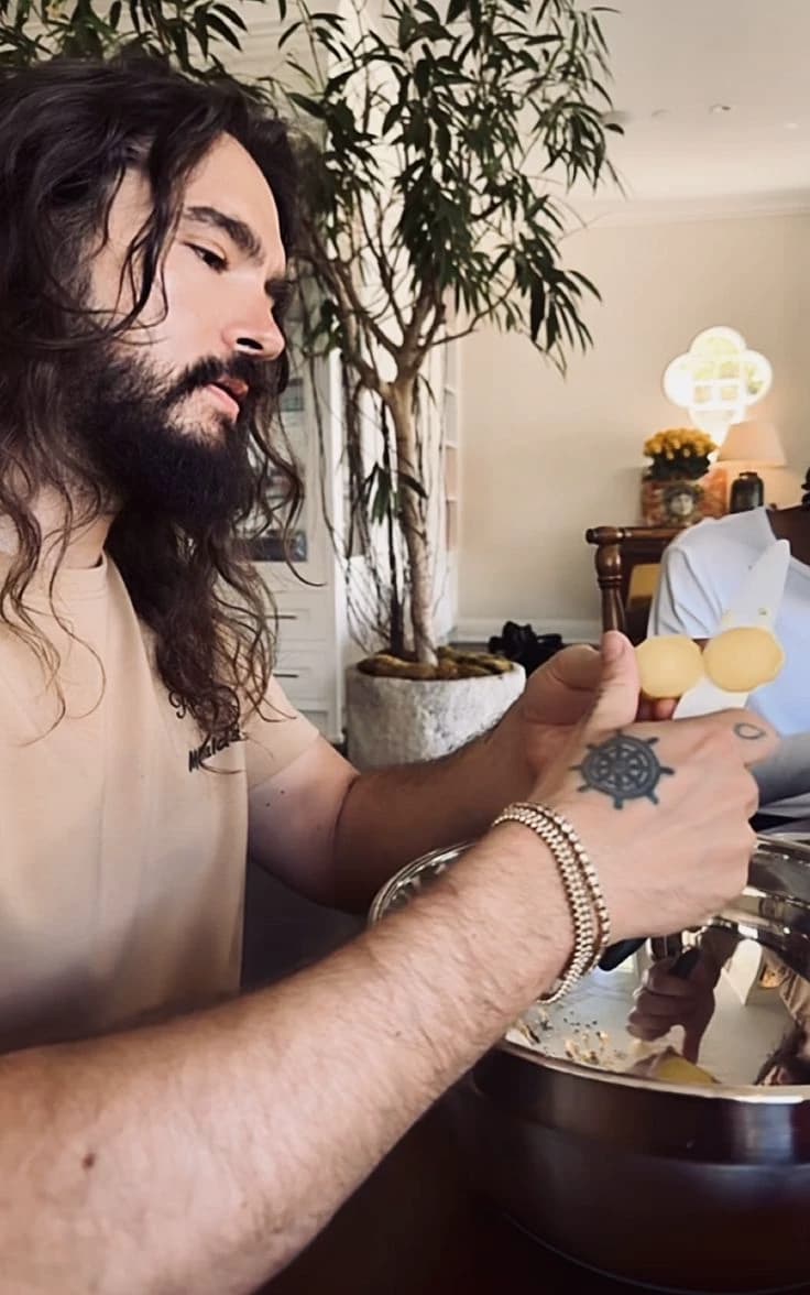 Tom Kaulitz thumbnail