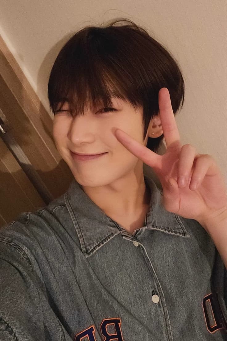 Kim sunoo  thumbnail