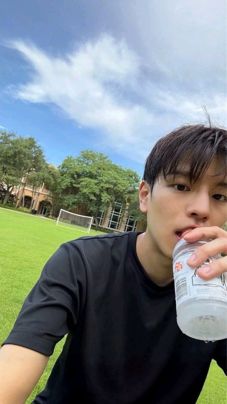 Kim-Seungmin thumbnail
