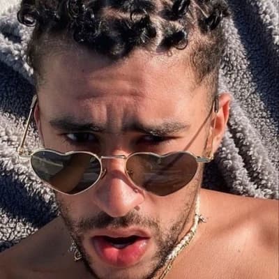 Bad Bunny-🌺 thumbnail