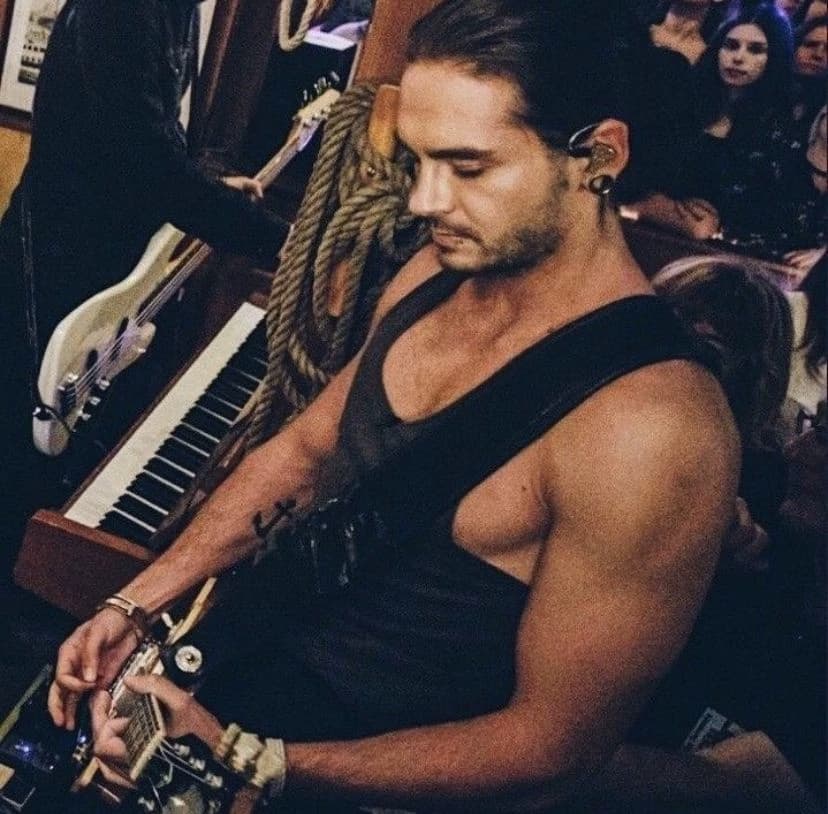 Tom Kaulitz thumbnail