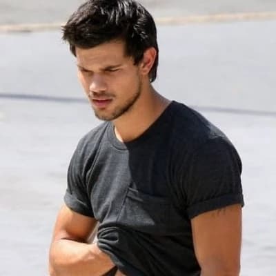 Taylor lautner thumbnail