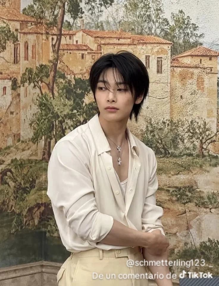 Jeongin thumbnail
