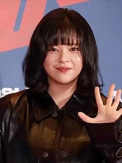 Jeongyeon thumbnail
