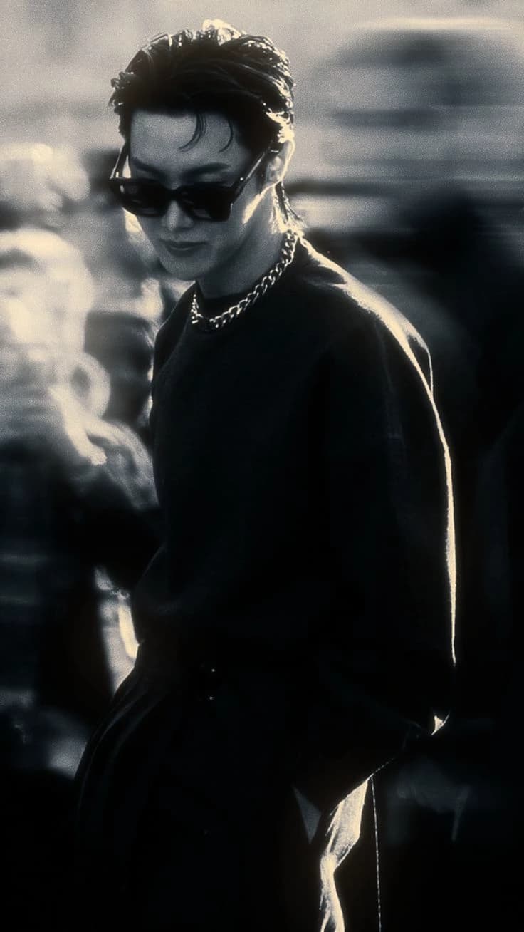 J-Hope 🖤📸 thumbnail