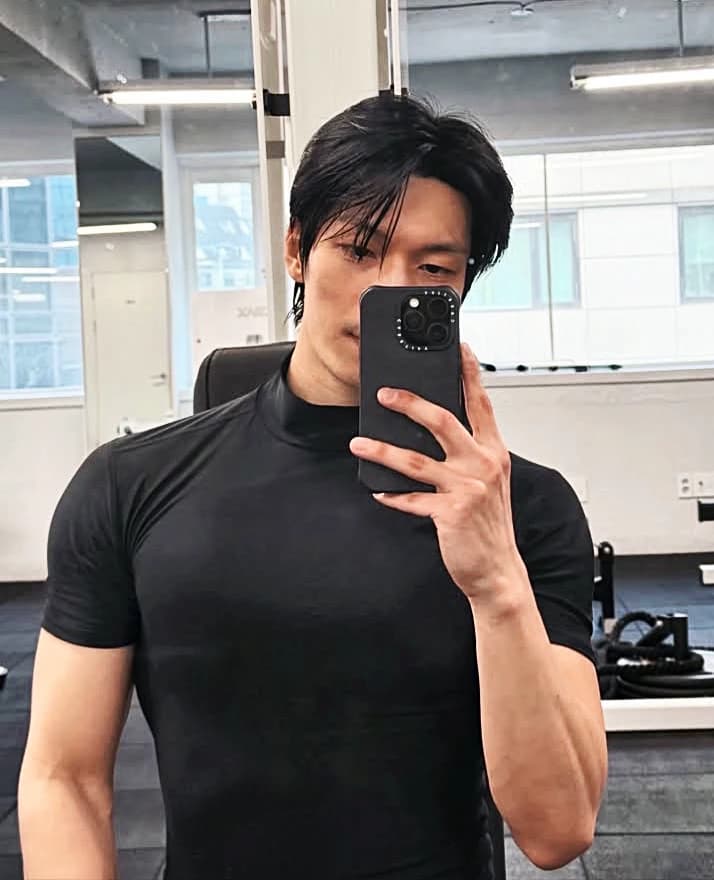 Wi Hajoon thumbnail
