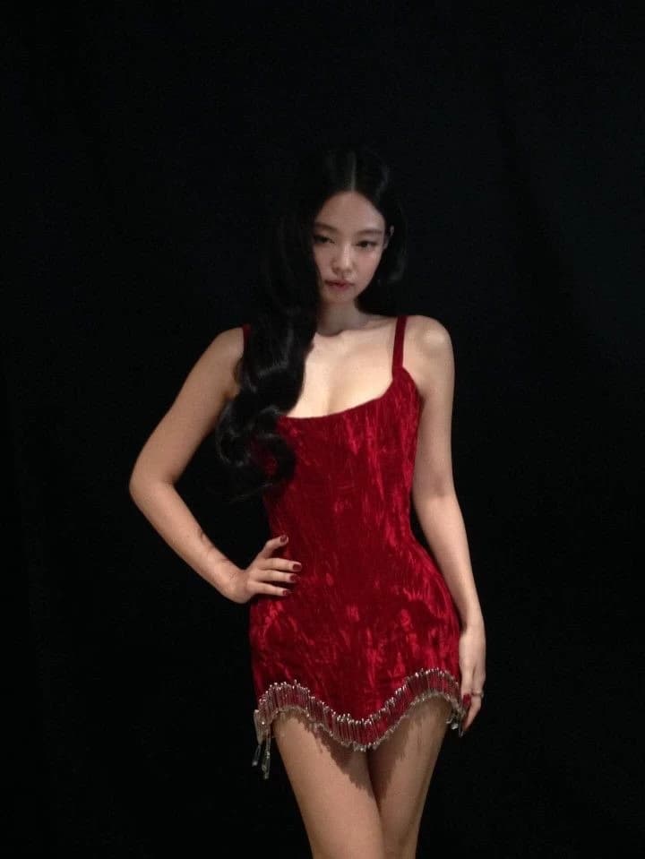 Jennie thumbnail