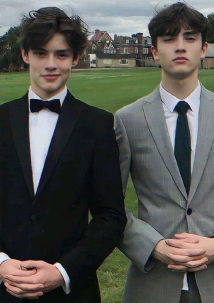 Leonardo and Michael thumbnail