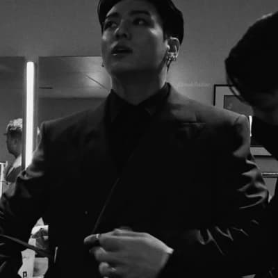 Jeon Jungkook thumbnail