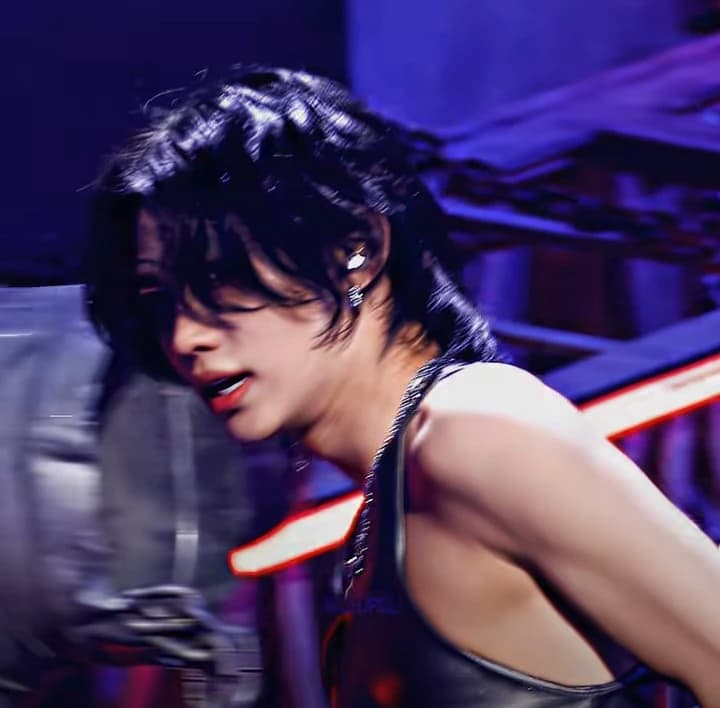 Lee Felix Yongbok thumbnail
