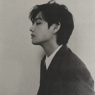 Kim Taehyung thumbnail