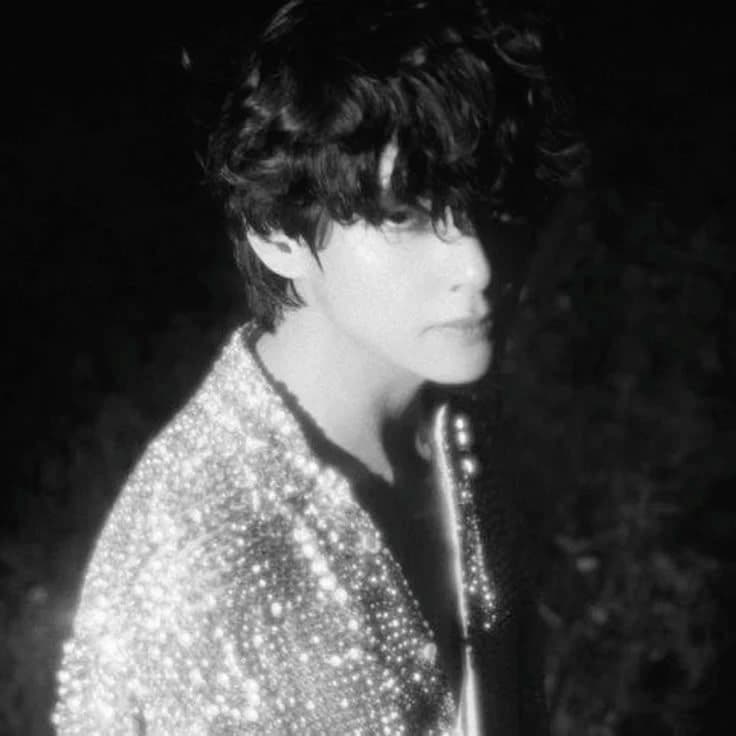 Kim Taehyung thumbnail