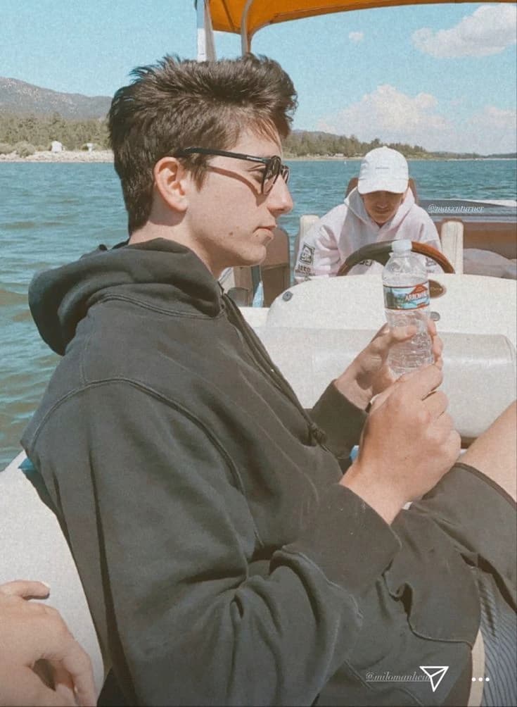 Milo Manheim thumbnail