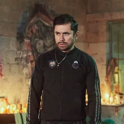 James alias Colombia thumbnail