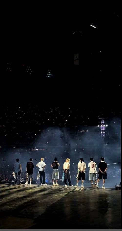 Stray Kids  thumbnail