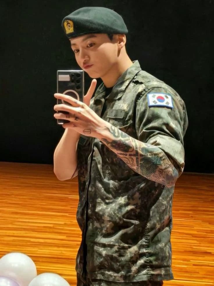 Jeon Jungkook thumbnail