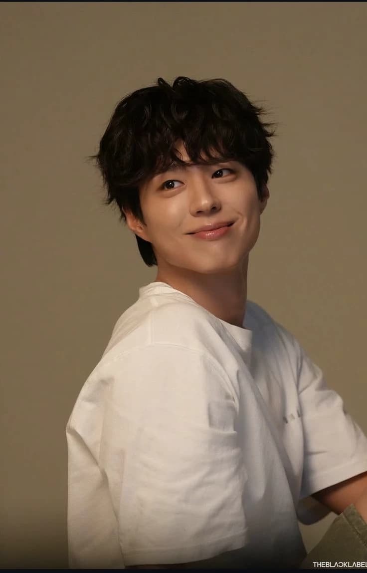 Park Bo Gum thumbnail