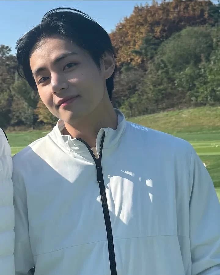 Taehyung  thumbnail