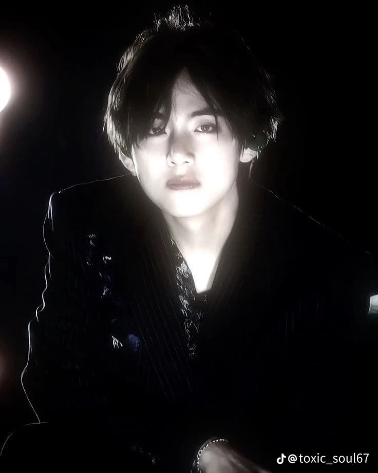 Kim Taehyung  thumbnail