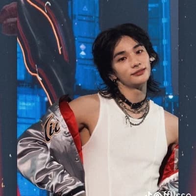 Hyunjin thumbnail
