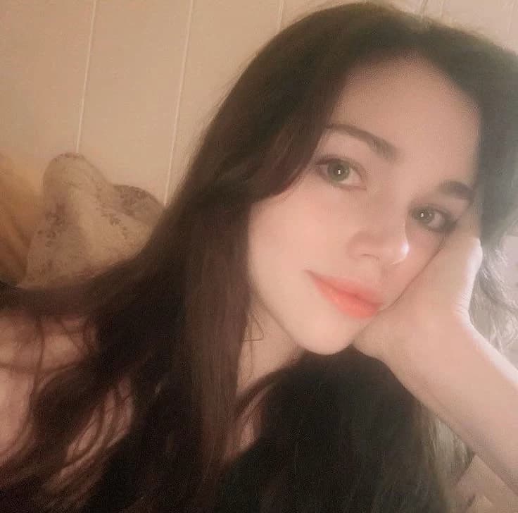 India Eisley (Make your own Story) thumbnail