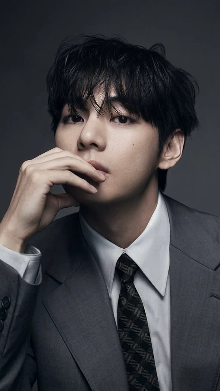 Kim Taehyung  thumbnail