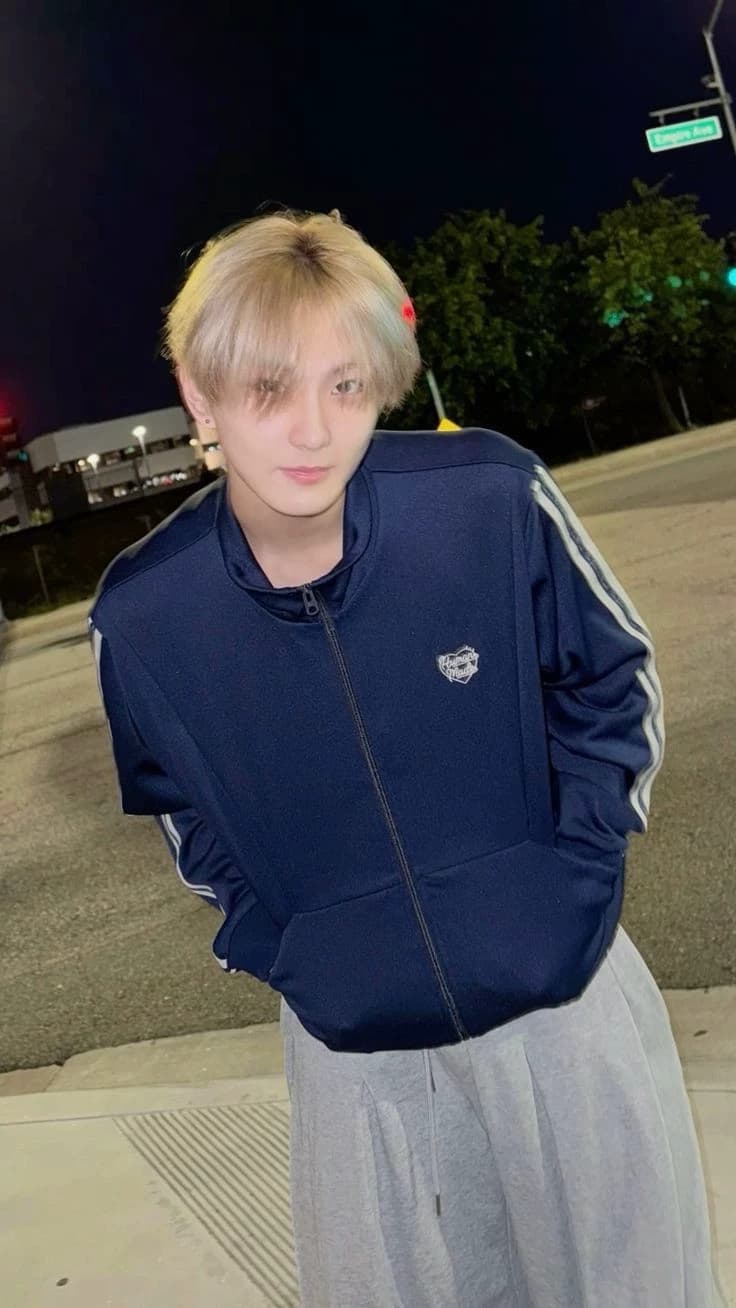 Jungwon  thumbnail