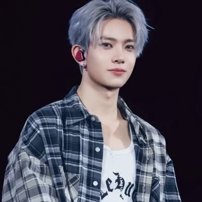 Lee Heeseung thumbnail