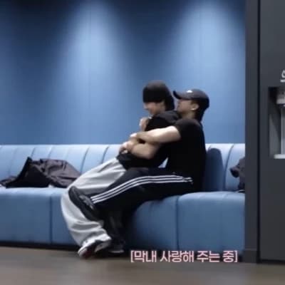 JeongBin thumbnail