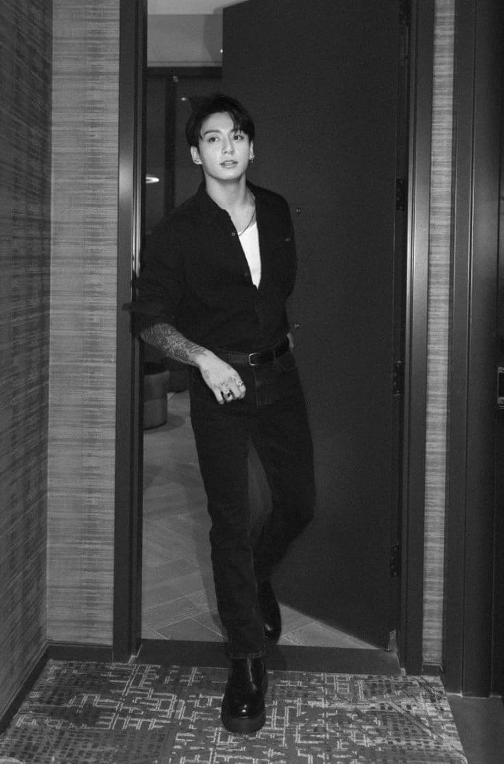 Jeon Jungkook thumbnail