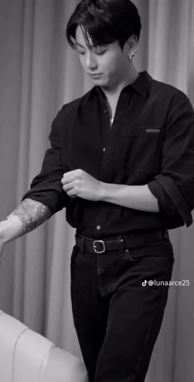 Jungkook thumbnail