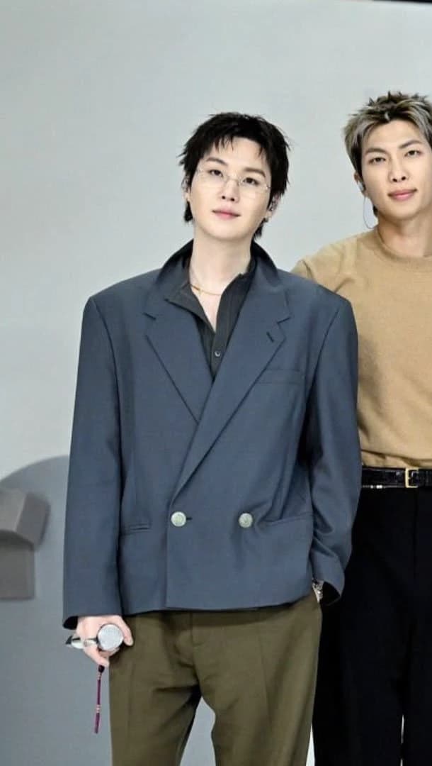 Min Yoongi *Handsome boy* thumbnail