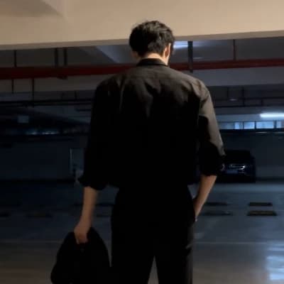 Kim Seungwoo  thumbnail