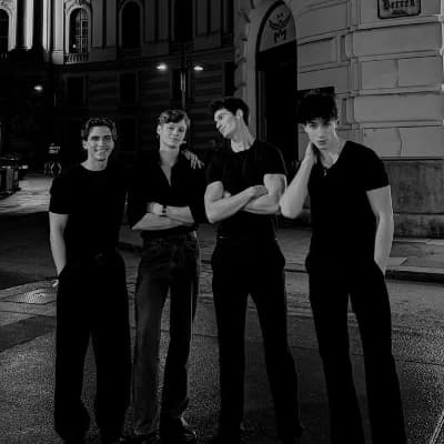 Your four bodyguards thumbnail