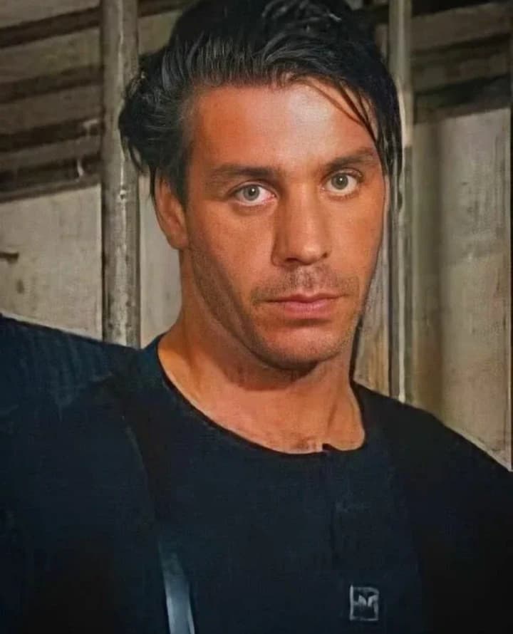 Till Lindemann teacher thumbnail