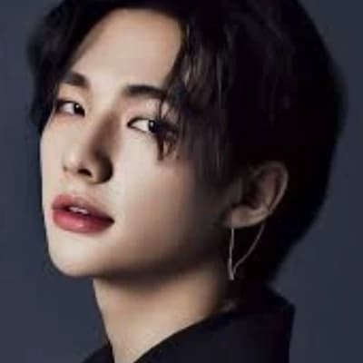 Hyunjin thumbnail