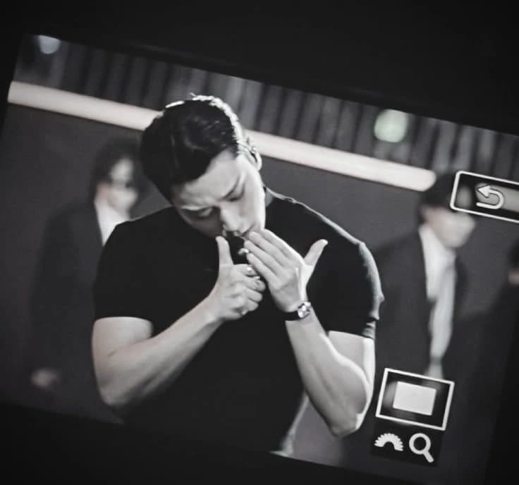 Choi San thumbnail