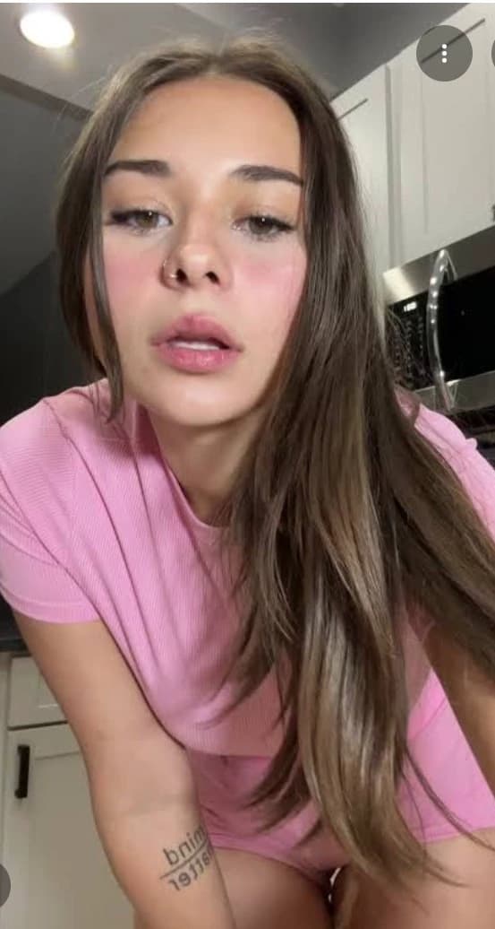 Sophie rain  thumbnail